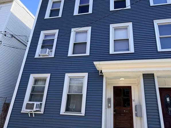16 Mitchell St, South Boston, MA 02127