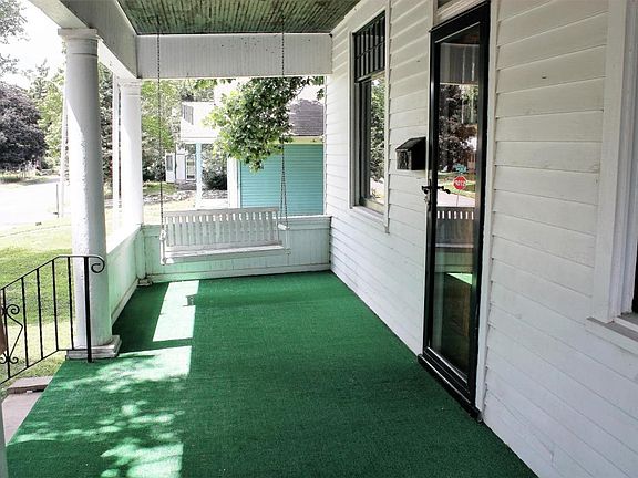 Nice front porch