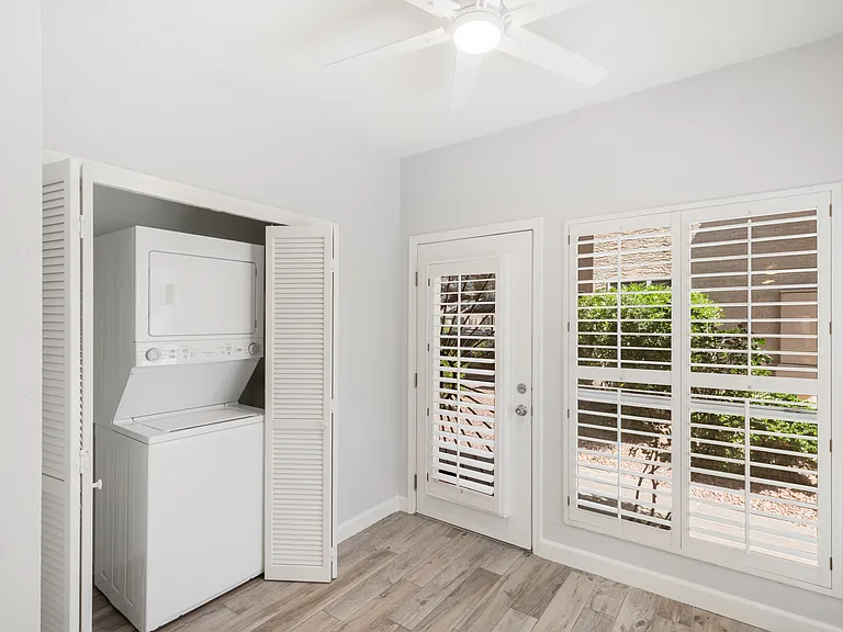 101 N 7th St #149 — Photo 31