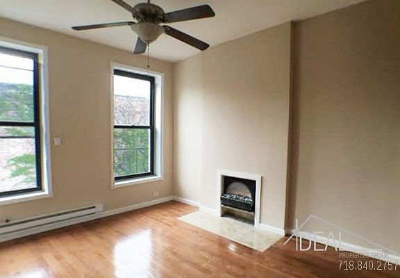 4th image of 76 4th Ave APT 3