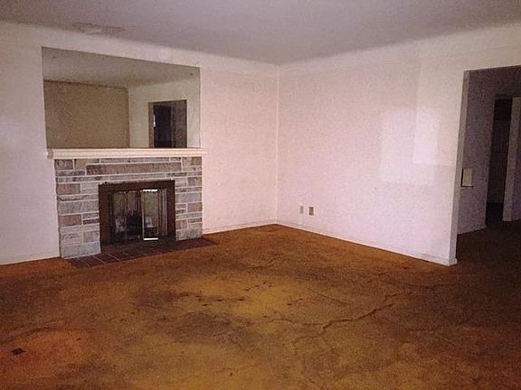4th image of 5675 Kirby Ave
