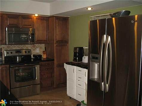 3rd image of 901 Cypress Ter #202