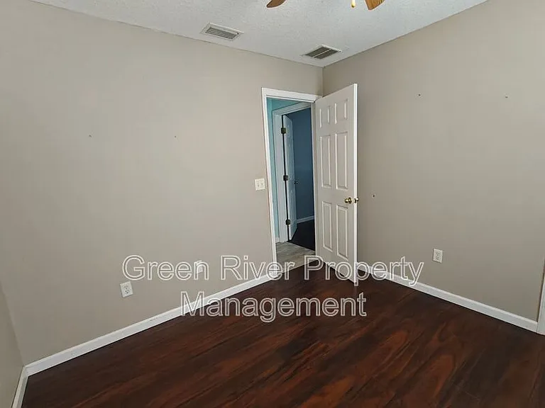 4371 Johns Cemetery Rd — Photo 26