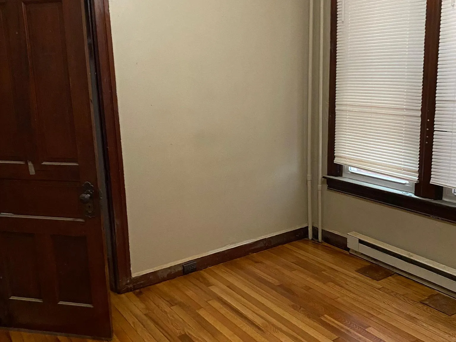 232 N Potomac St — Photo 3