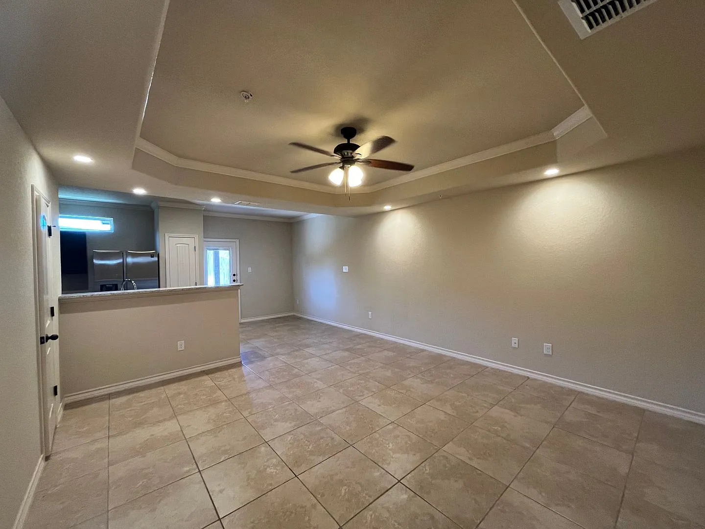 6410 Marcel Way #102, San Antonio, TX. 78233 — Photo 2