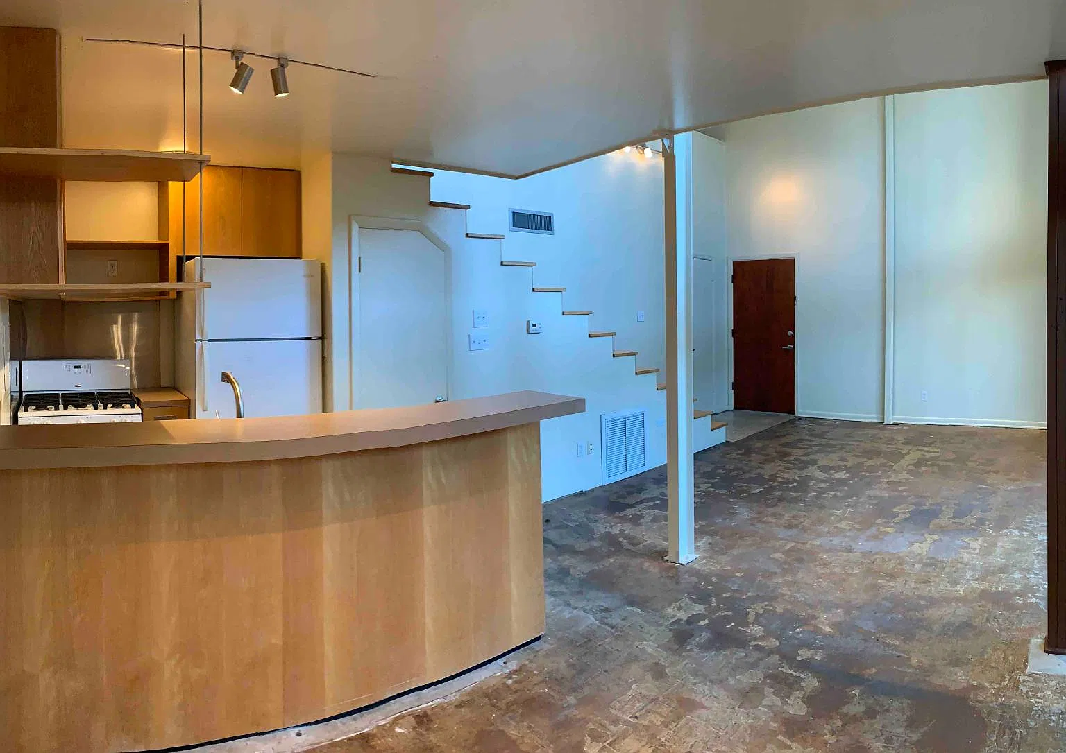 2 bed, 2.5 bath, 1100 sqft, $2,050 — Photo 3