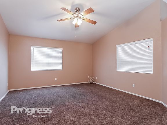 2nd image of 710 Willowick Ave