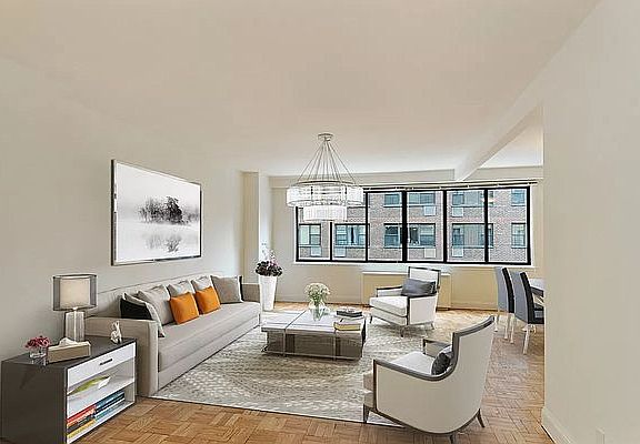 2nd image of 308 E 84th St APT 4