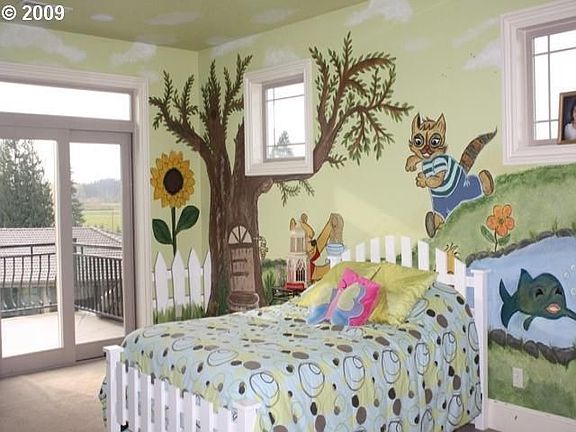 Child's room