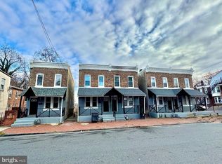 921 W 3rd St, Chester, PA 19013