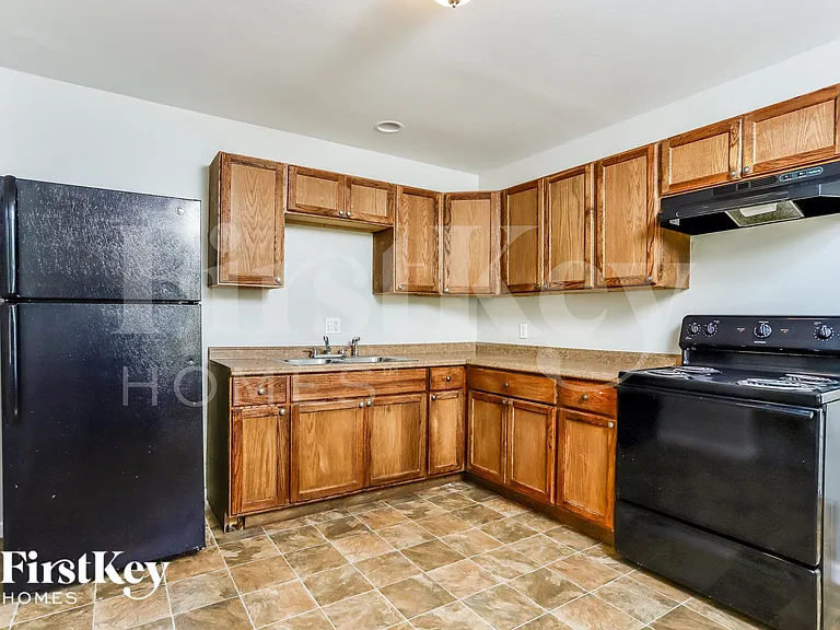 23 Steeplechase Dr — Photo 7