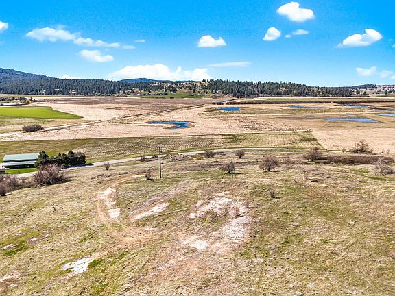 5th image of 3811 S Henry Rd