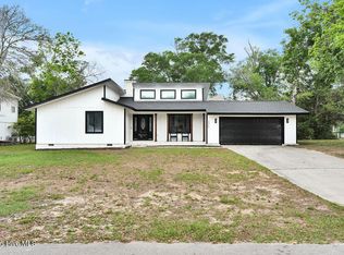 3307 E Oak Island Dr, Oak Island, NC 28465