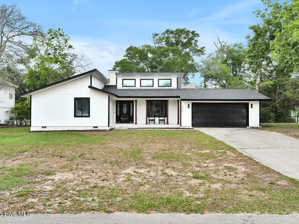 3307 E Oak Island Drive, Oak Island, NC 28465