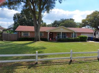 2520 Krueger Ln, Tampa, FL 33618