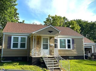 403 W 14th St, Lamar, MO 64759