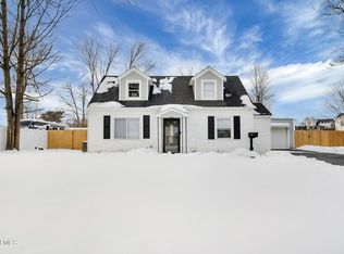 1034 Wayne Rd, Schenectady, NY 12303