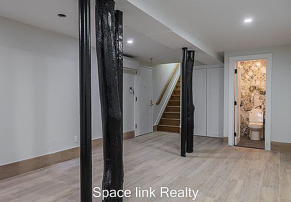2nd image of 240 Montrose Ave #1A