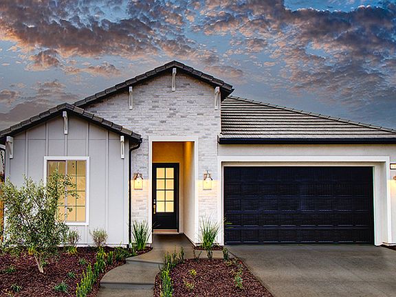 Modern Farmhouse Exterior