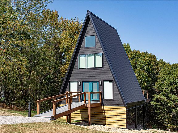 5th image of 18580A Boat Dock Rd W