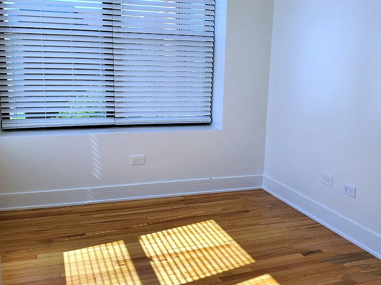 4855-59 N Sawyer Ave #3N — Photo 16