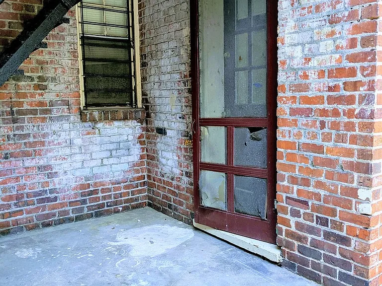 1128 W. Grace St.* — Photo 24