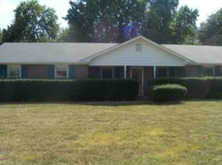 285 Fieldview Dr, Auburn, GA 30011