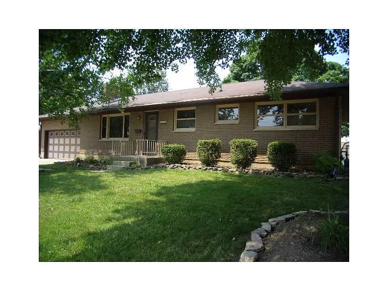 4482 Phoenix Dr photo 1