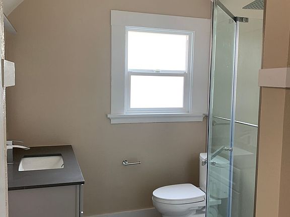 2nd image of 2360-2362 High St #2360A