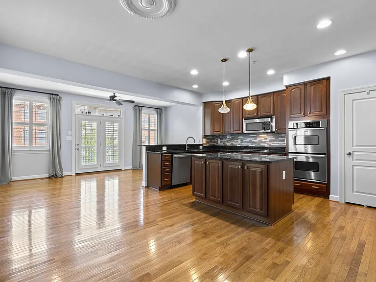 10512 Old Ellicott Cir #48 — Photo 11