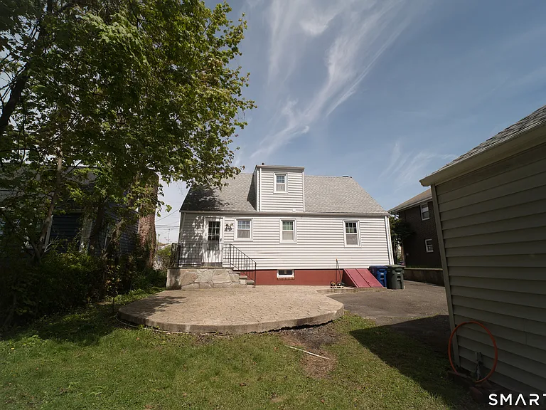 113 Clark St — Photo 22