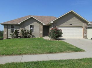 3305 N Marion Ave, Springfield, MO 65803