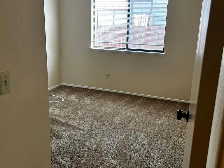 2716 W Avenue K4 — Photo 14