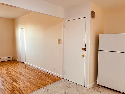 Rented by Compass | media 11