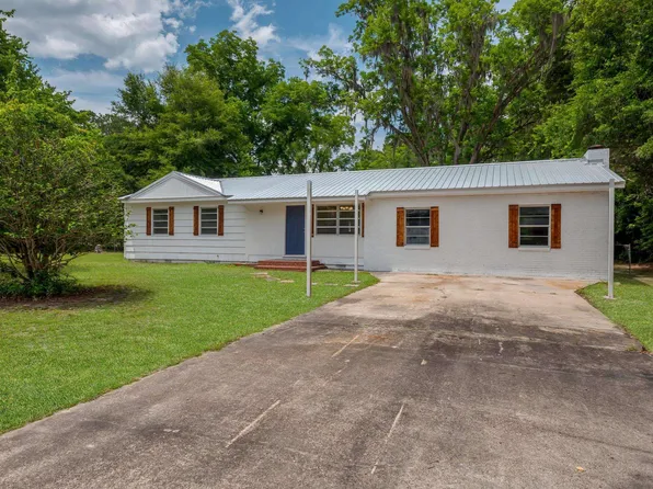 2148 Kasper St, Perry, FL 32347