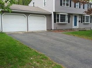 35 Saint James Ave, Enfield, CT 06082