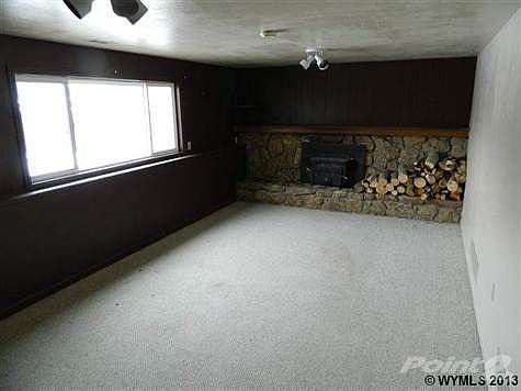 5th image of 1026 Laredo Dr