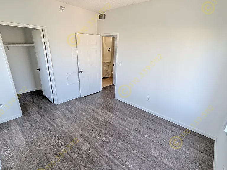 10144 National Blvd #208 — Photo 17