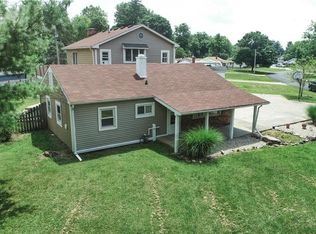 259 Ardmoor Dr, Whiteland, IN
