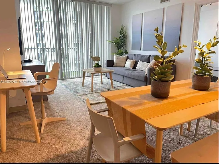 1750 N Bayshore Dr #2211 — Photo 8