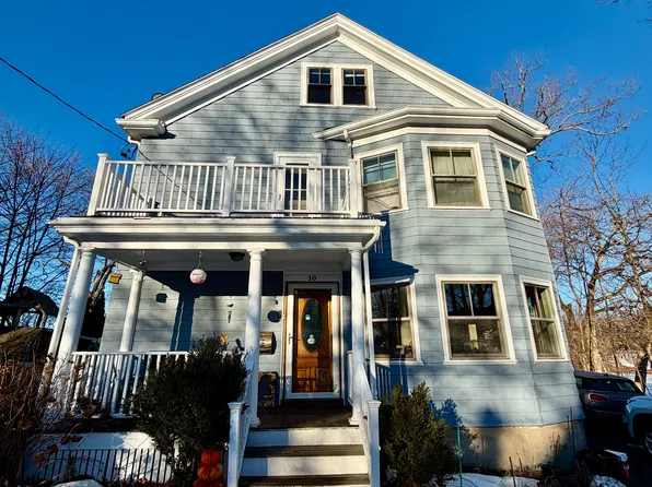 10 Wedge Pond Rd, Winchester, MA 01890