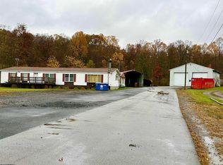 177 Gladesville Rd, Morgantown, WV 26508