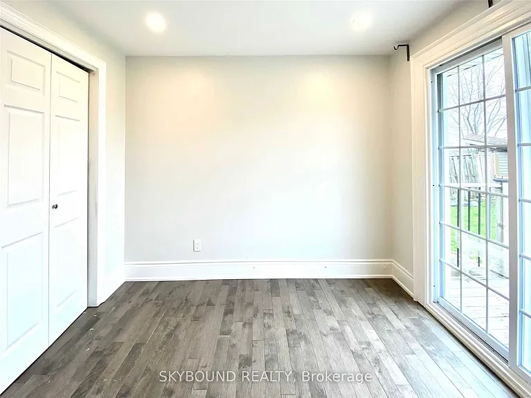 165 Orchard Heights Blvd — Photo 21