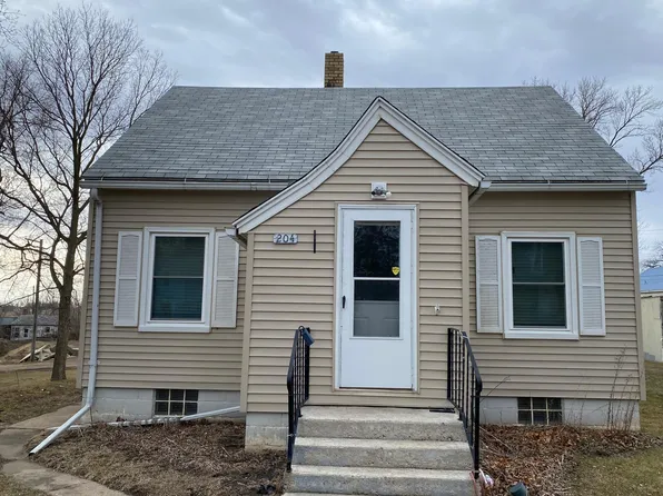204 S 2nd St, Kiester, MN 56051