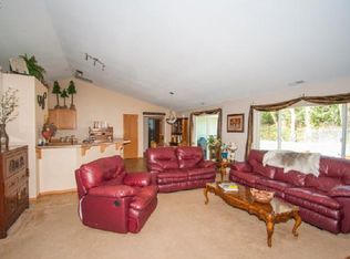 75439 Clatskanie Valley Dr, Clatskanie, OR 97016