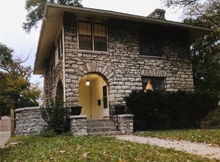 1817 E 48th Ter, Kansas City, MO 64130