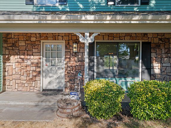 3rd image of 129 Mace Rd