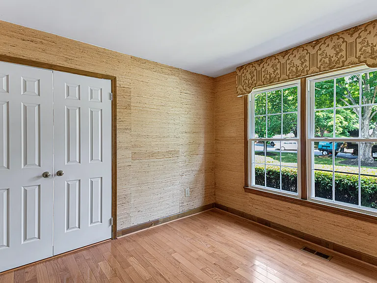 7416 Royal Dominion Dr — Photo 11