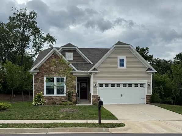 131 Amberfield Ct, Winchester, VA 22602