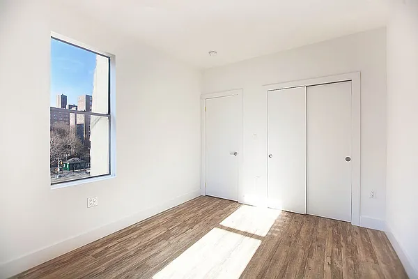 Rented by Bohemia Realty Group | media 18